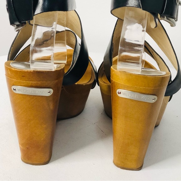 Micheal Kors Wrap around wood Wedge black Sandals size 8. R1 - Picture 9 of 15